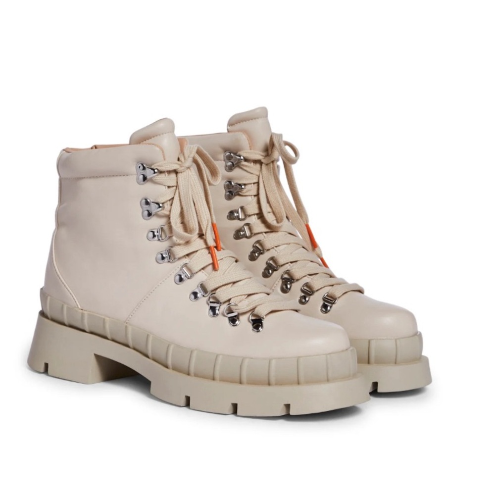 Public Desire Off White Hike There Winter Boots- Size 5